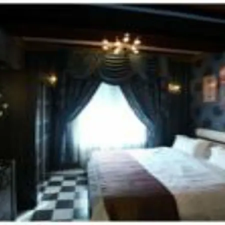 Roomi Suites Hotel-3